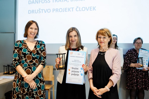 Prejeli smo zahvalo ob podaljšanju polnega certifikata Družini prijazno podjetje