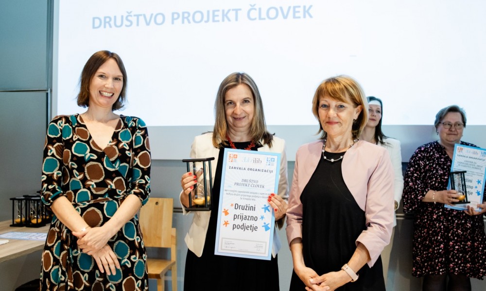 Prejeli smo zahvalo ob podaljšanju polnega certifikata Družini prijazno podjetje